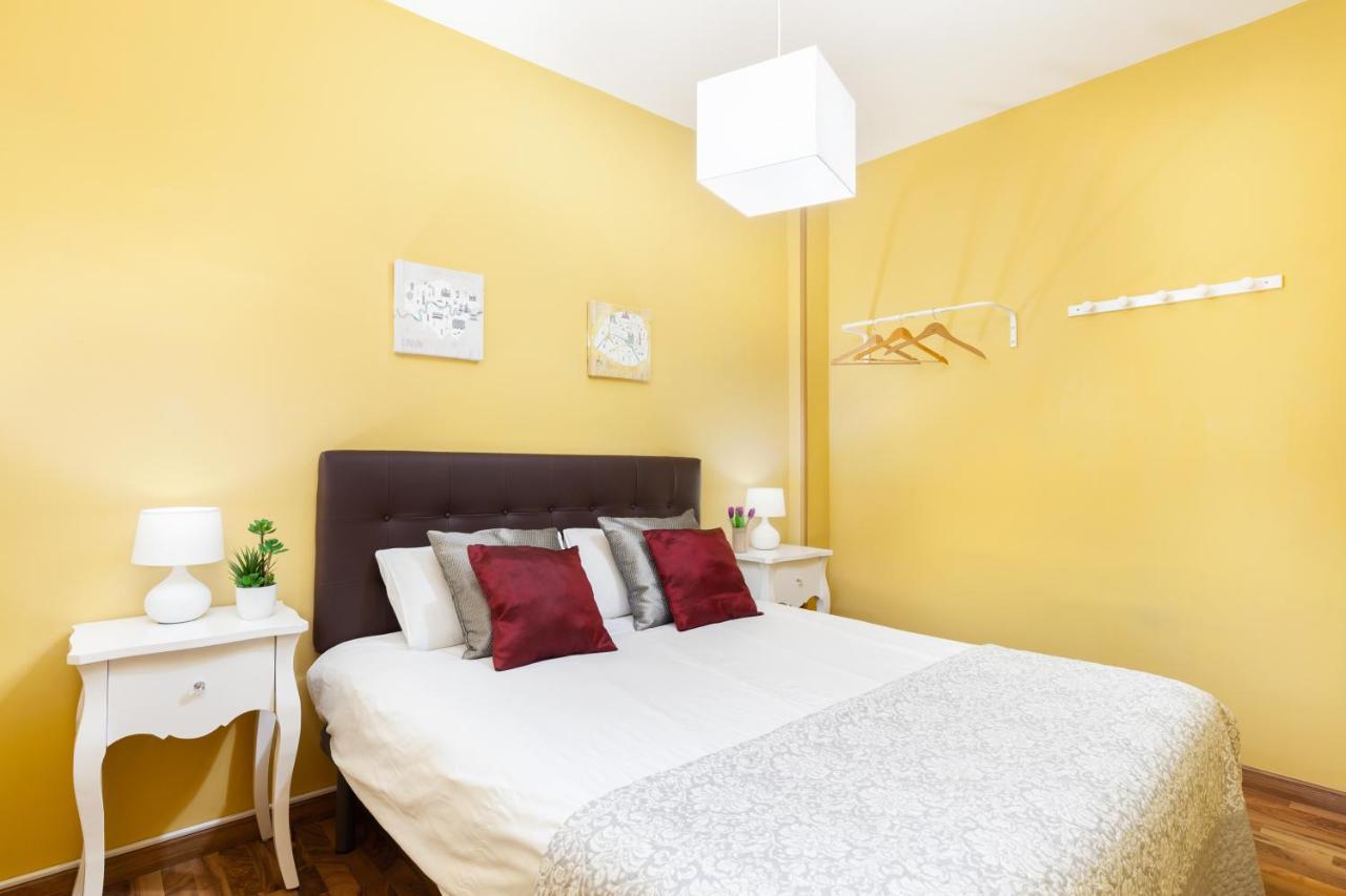 Click&Flat Fira Gran Via Apartment โอสปิตาเล็ต เดอ โยเบรกัต ภายนอก รูปภาพ